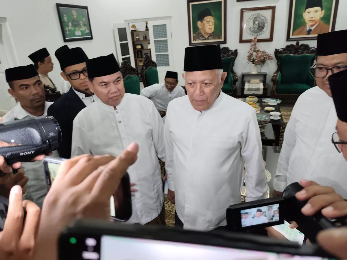 Profil Gus Kikin, Ketua PBNU Periode 2026 - 2031